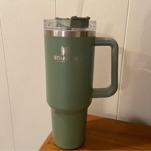 Stanley Quencher Tumbler 40oz.